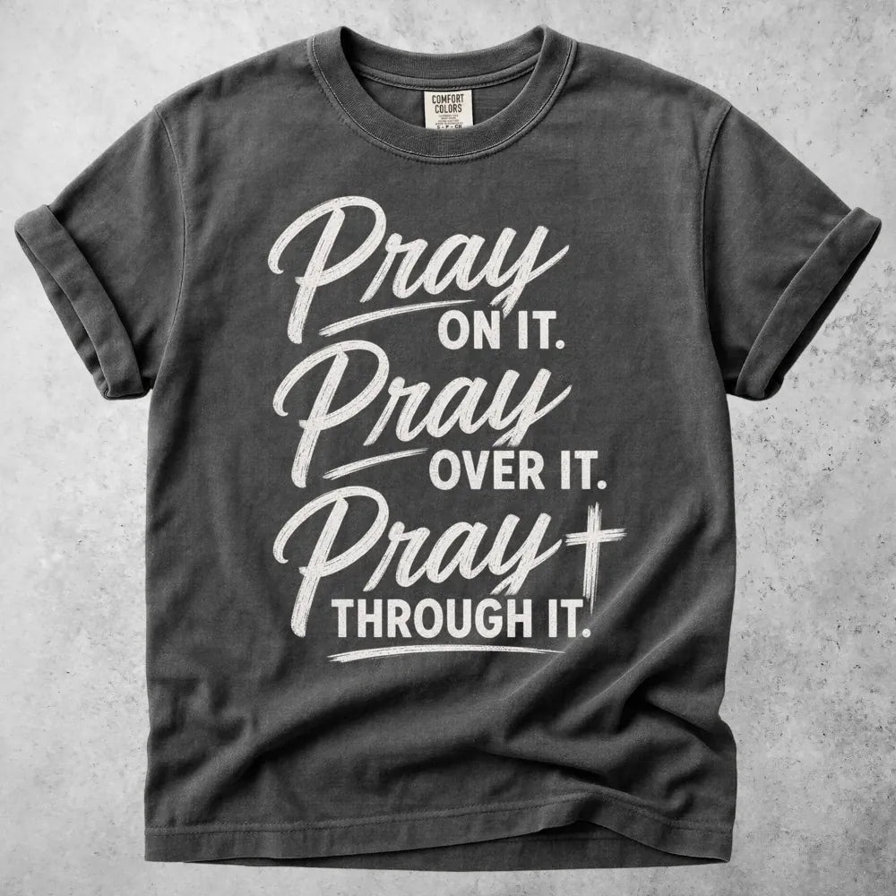 Printify T-Shirt Pepper / S Pray On T-Shirt